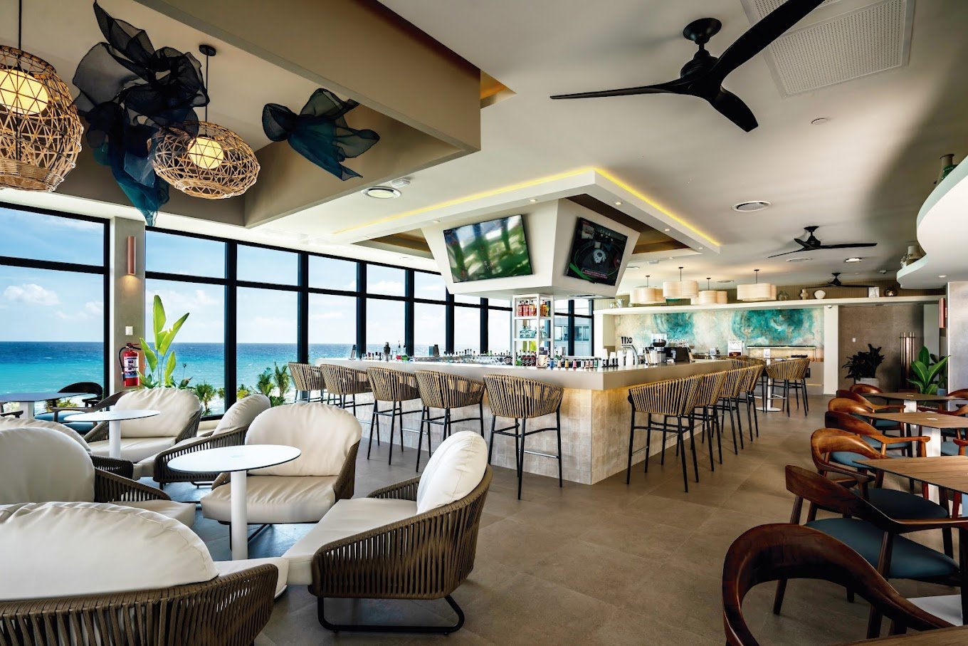 Barra de Onix en hotel de lujo
